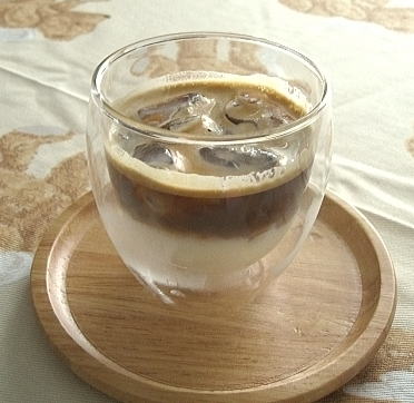 アイス　カフェラテ 