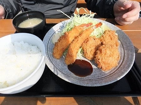 黄金豚カツ定食？　　850円