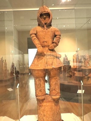 挂甲けいこう　の武人　埴輪～古代日本で用いられた鎧の形式の１つの挂甲